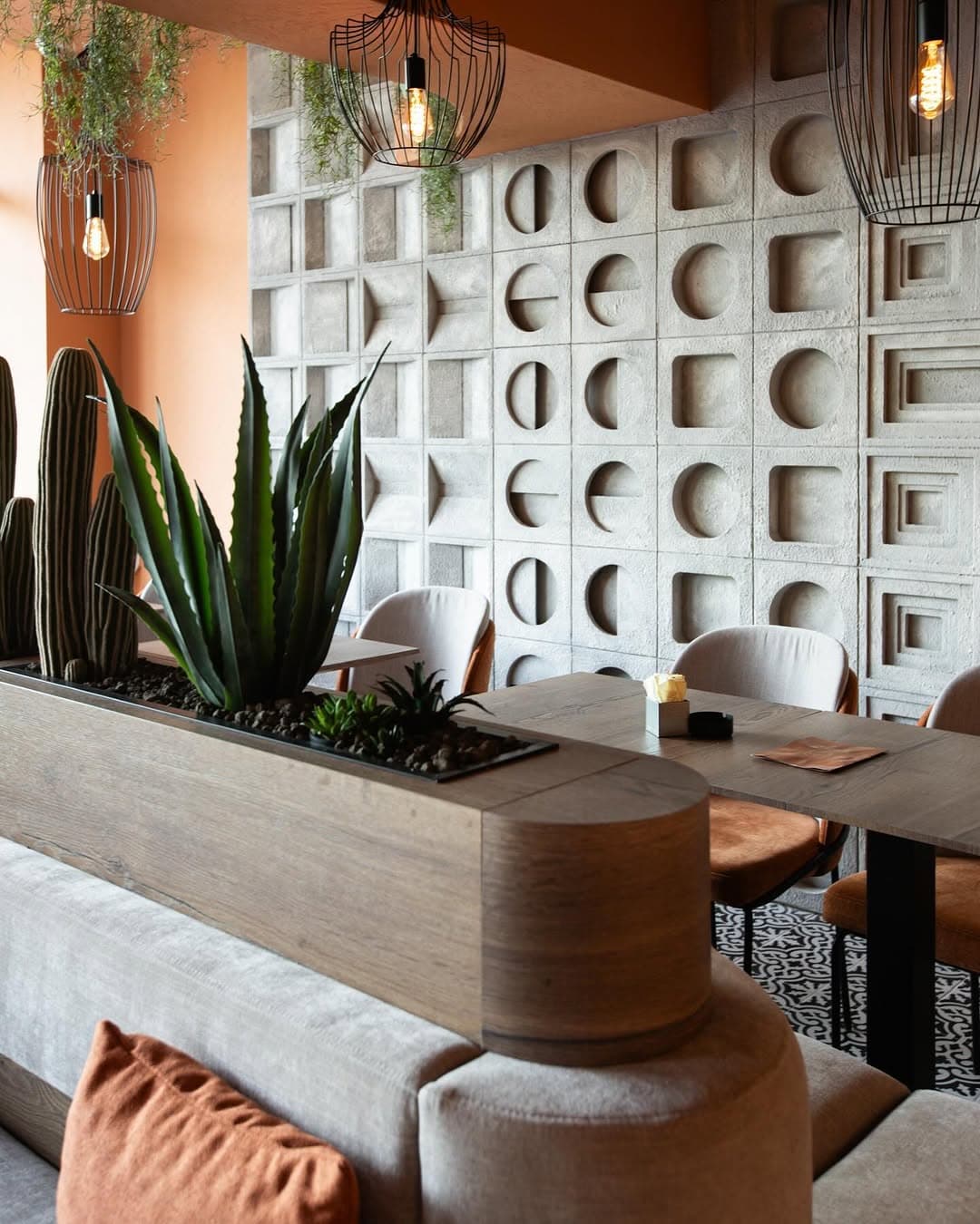 Interijer Sierra bar